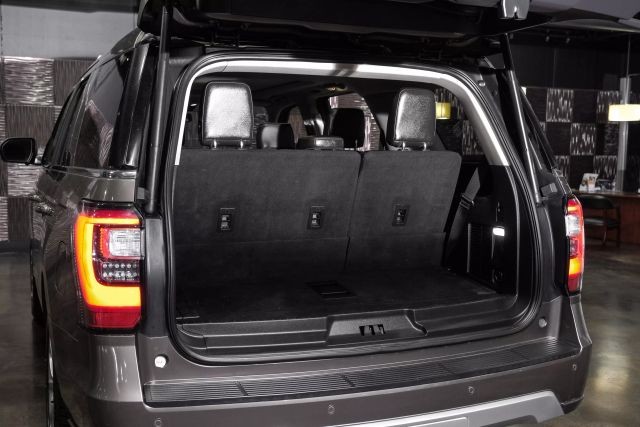 2018 Ford Expedition Platinum Sport Utility 4D photo