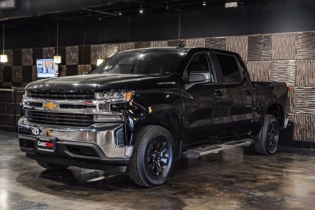 2019 Chevrolet Silverado 1500 LT Pickup 4D 5 3/4 ft photo