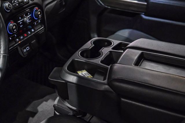 2019 Chevrolet Silverado 1500 LT Pickup 4D 5 3/4 ft photo