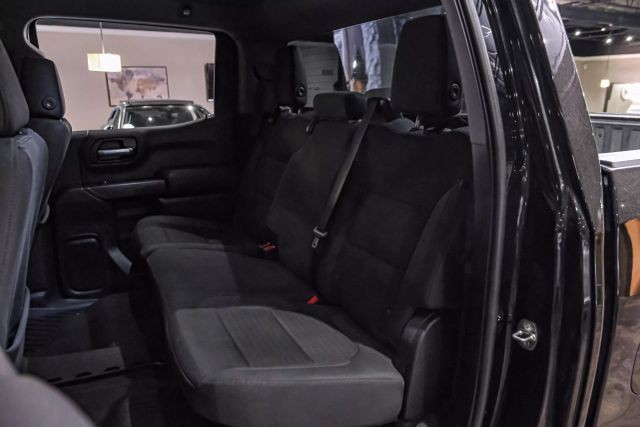 2019 Chevrolet Silverado 1500 LT Pickup 4D 5 3/4 ft photo