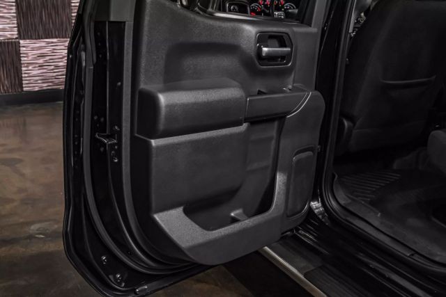 2019 Chevrolet Silverado 1500 LT Pickup 4D 5 3/4 ft photo