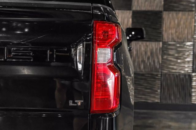 2019 Chevrolet Silverado 1500 LT Pickup 4D 5 3/4 ft photo