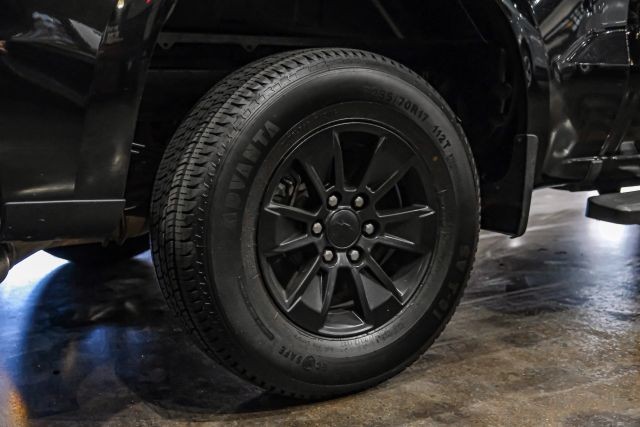 2019 Chevrolet Silverado 1500 LT Pickup 4D 5 3/4 ft photo