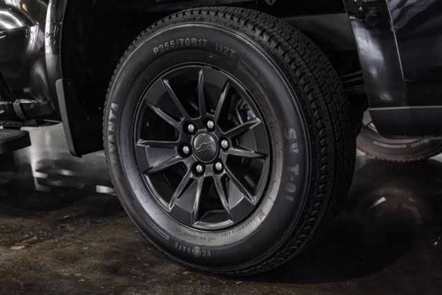 2019 Chevrolet Silverado 1500 LT Pickup 4D 5 3/4 ft photo