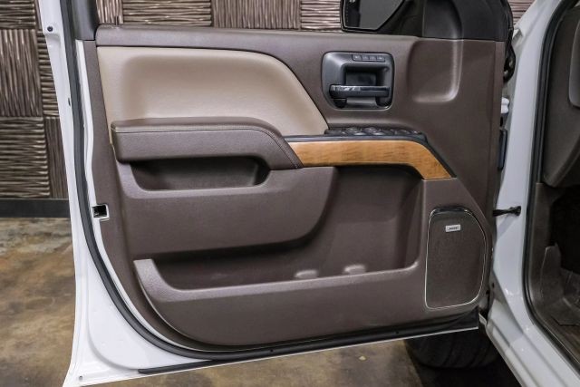 2017 Chevrolet Silverado 1500 LTZ Pickup 4D 5 3/4 ft photo