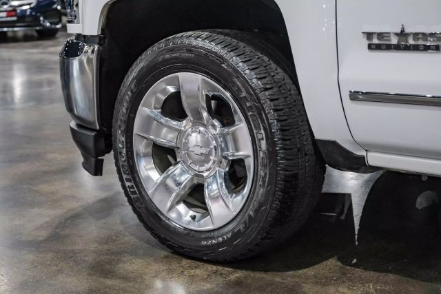 2017 Chevrolet Silverado 1500 LTZ Pickup 4D 5 3/4 ft photo