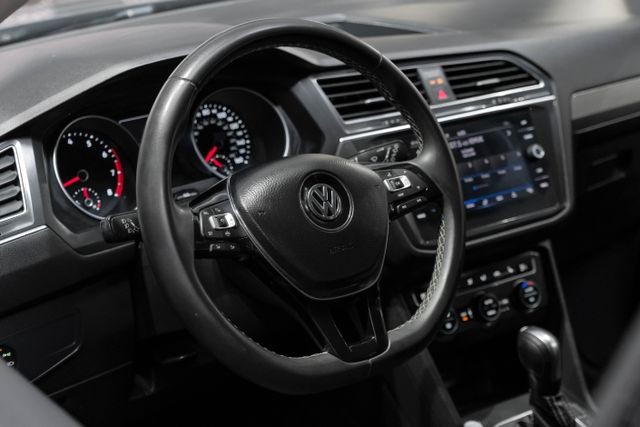 2021 Volkswagen Tiguan SE 4MOTION Sport Utility 4D photo