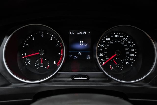 2021 Volkswagen Tiguan SE 4MOTION Sport Utility 4D photo
