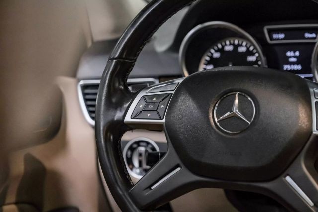 2012 Mercedes-Benz M-Class ML350 4MATIC photo