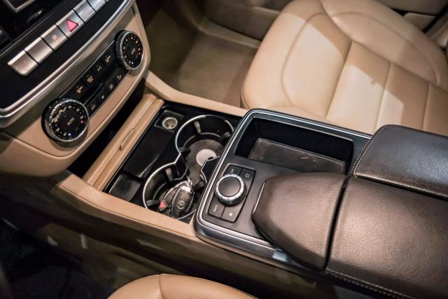 2012 Mercedes-Benz M-Class ML350 4MATIC photo