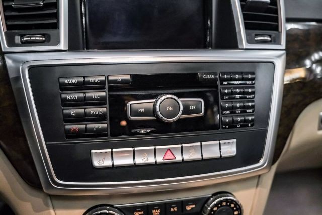 2012 Mercedes-Benz M-Class ML350 4MATIC photo