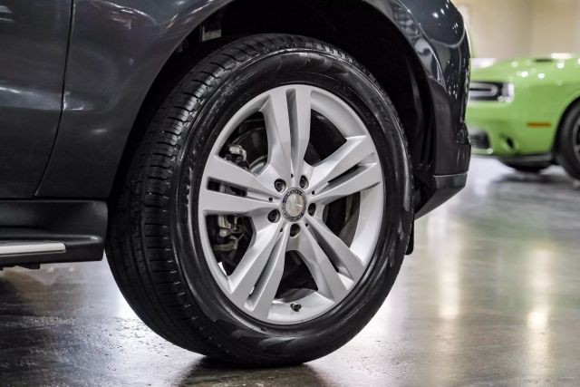 2012 Mercedes-Benz M-Class ML350 4MATIC photo