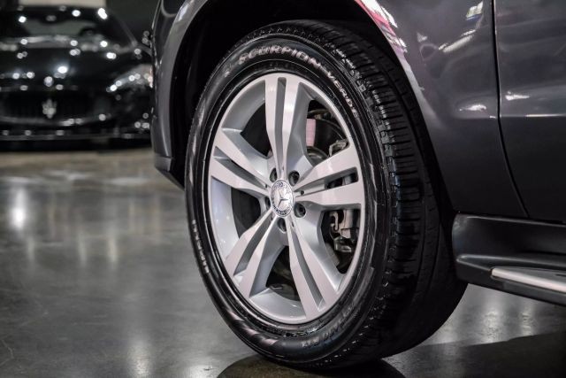 2012 Mercedes-Benz M-Class ML350 4MATIC photo