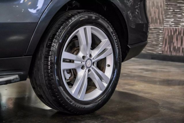 2012 Mercedes-Benz M-Class ML350 4MATIC photo