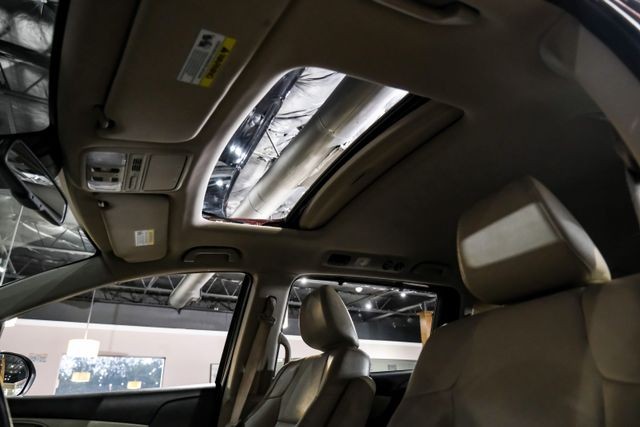 2017 Honda Odyssey EX-L Minivan 4D photo