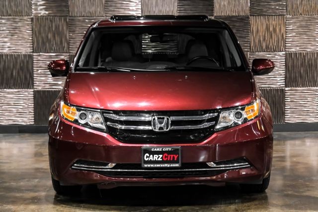 2017 Honda Odyssey EX-L Minivan 4D photo