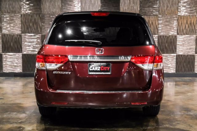 2017 Honda Odyssey EX-L Minivan 4D photo
