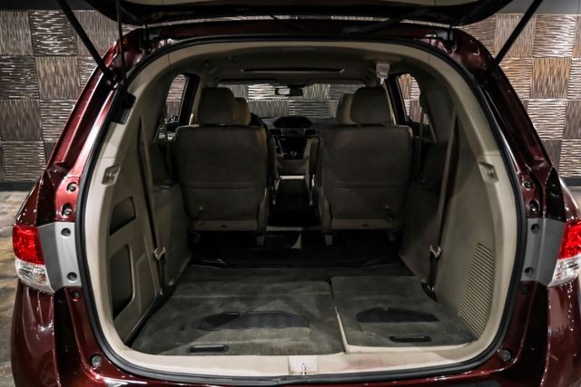 2017 Honda Odyssey EX-L Minivan 4D photo
