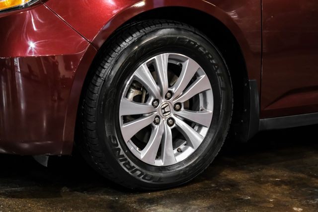 2017 Honda Odyssey EX-L Minivan 4D photo