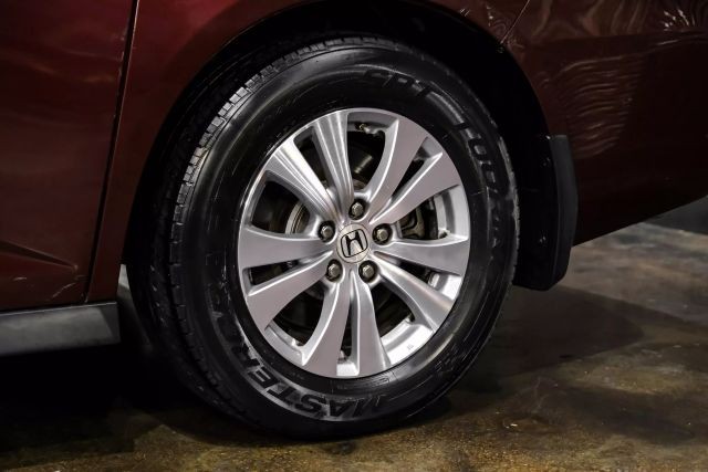 2017 Honda Odyssey EX-L Minivan 4D photo