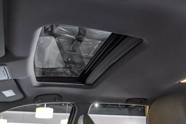 2016 Honda Pilot EX-L Sport Utility 4D photo