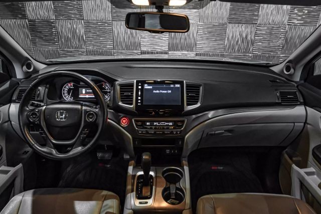2016 Honda Pilot EX-L Sport Utility 4D photo