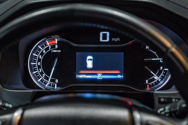 2016 Honda Pilot EX-L Sport Utility 4D photo