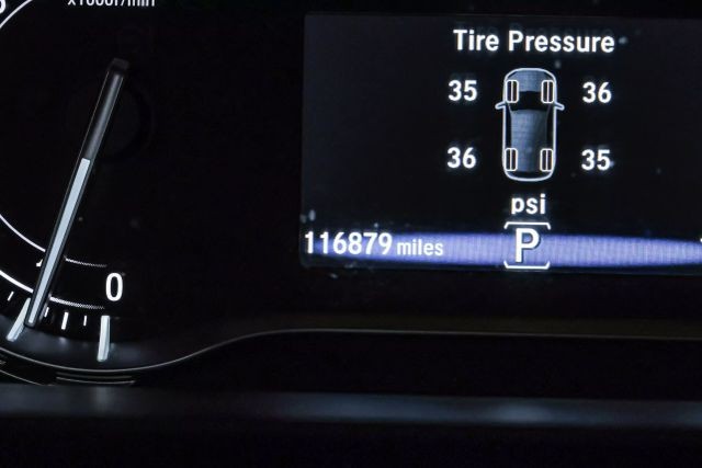 2016 Honda Pilot EX-L Sport Utility 4D photo
