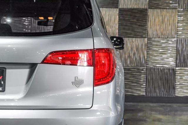 2016 Honda Pilot EX-L Sport Utility 4D photo