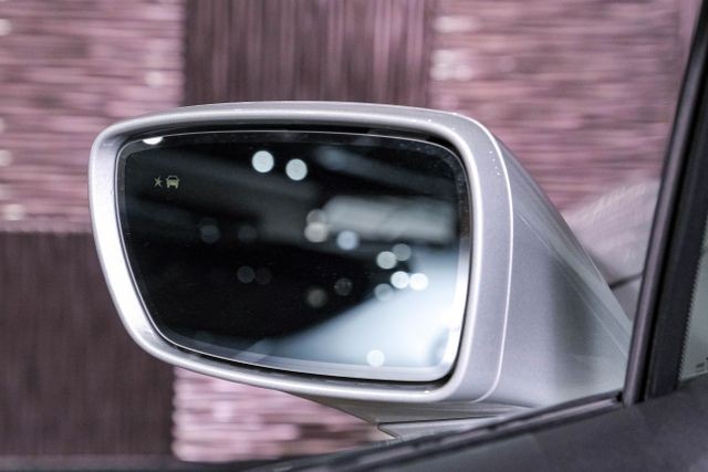2018 Buick Enclave Premium Sport Utility 4D photo