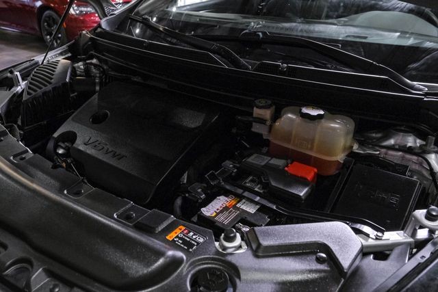 2018 Buick Enclave Premium Sport Utility 4D photo