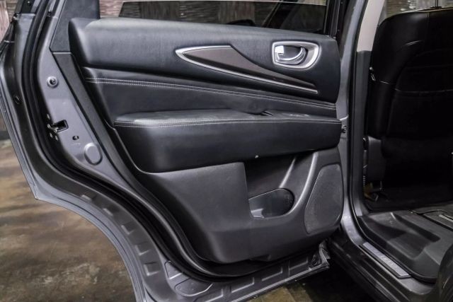 2020 Infiniti QX60 PURE Sport Utility 4D photo