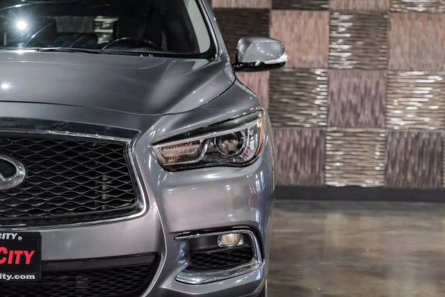 2020 Infiniti QX60 PURE Sport Utility 4D photo
