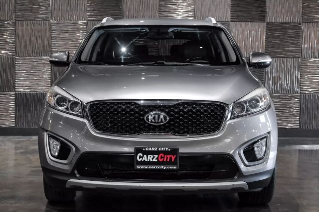 2016 Kia Sorento EX Sport Utility 4D photo