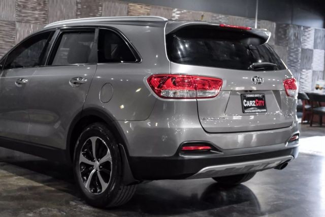 2016 Kia Sorento EX Sport Utility 4D photo