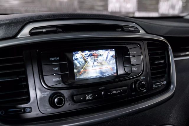 2016 Kia Sorento EX Sport Utility 4D photo