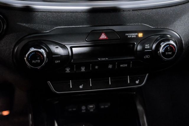 2016 Kia Sorento EX Sport Utility 4D photo