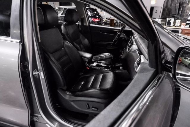 2016 Kia Sorento EX Sport Utility 4D photo