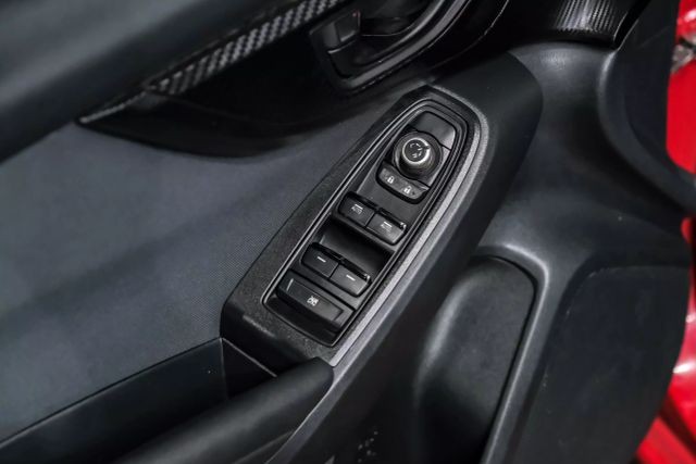 2021 Subaru Crosstrek Premium Sport Utility 4D photo