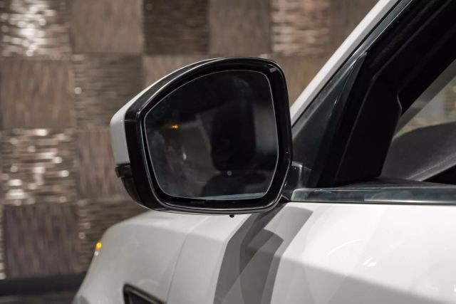 2018 Jaguar E-Pace P250 S Sport Utility 4D photo