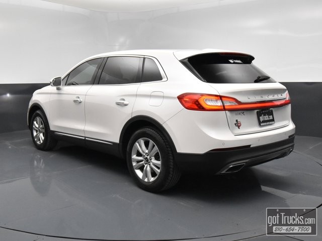 2017 Lincoln MKX Premiere photo