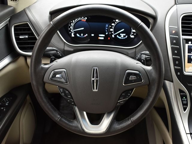 2017 Lincoln MKX Premiere photo