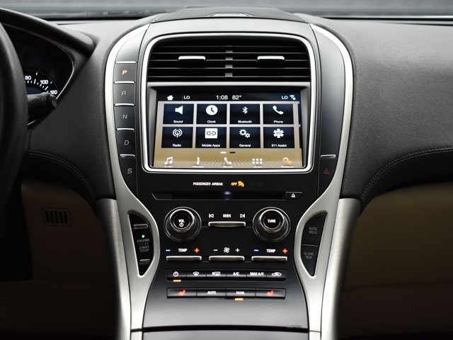 2017 Lincoln MKX Premiere photo