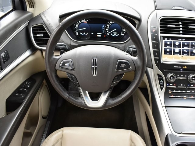 2017 Lincoln MKX Premiere photo