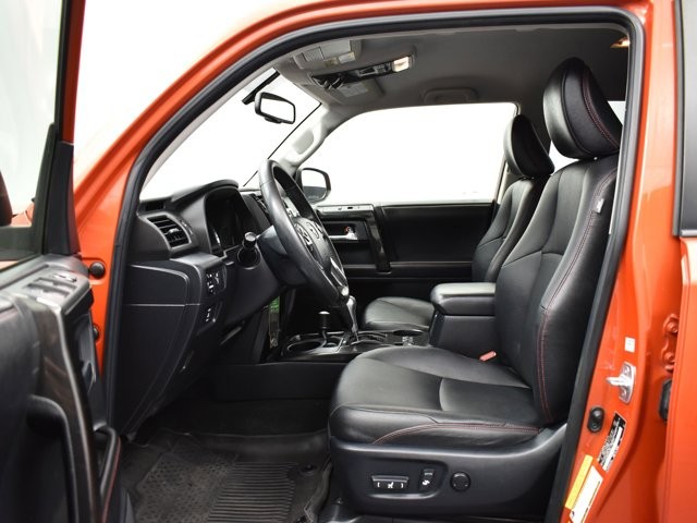 2015 Toyota 4Runner TRD Pro photo