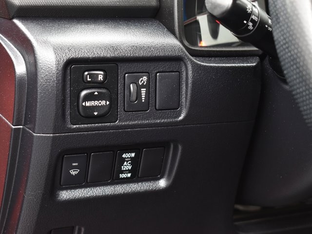 2015 Toyota 4Runner TRD Pro photo