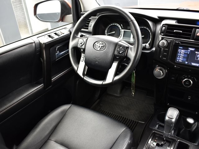 2015 Toyota 4Runner TRD Pro photo