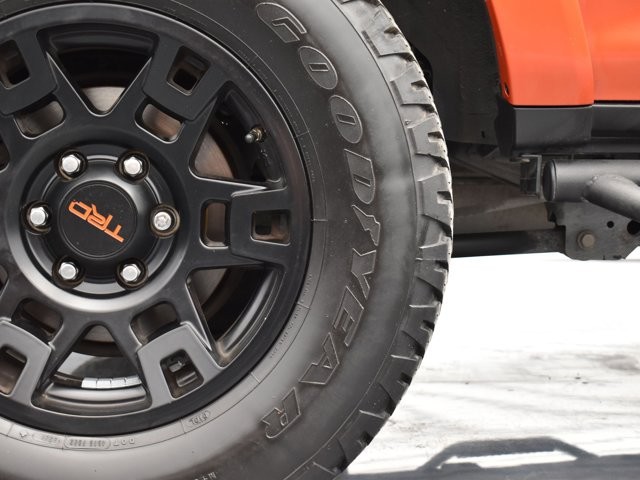 2015 Toyota 4Runner TRD Pro photo