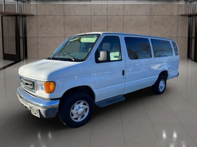 2005 Ford E-Series XLT