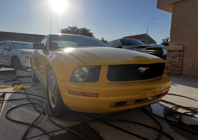 2005 Ford Mustang 